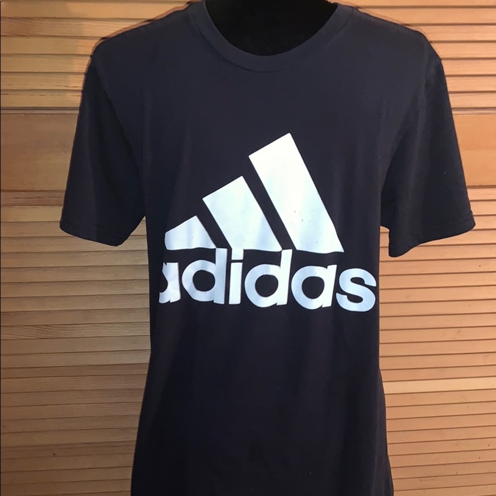 Adidas T-shirt